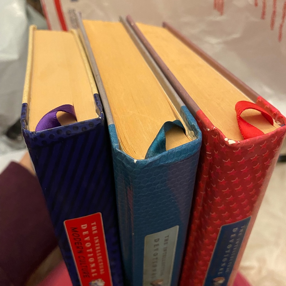The Intellectual Devotional Book Set - Blue, Purple, Beige - Picture 10 of 15